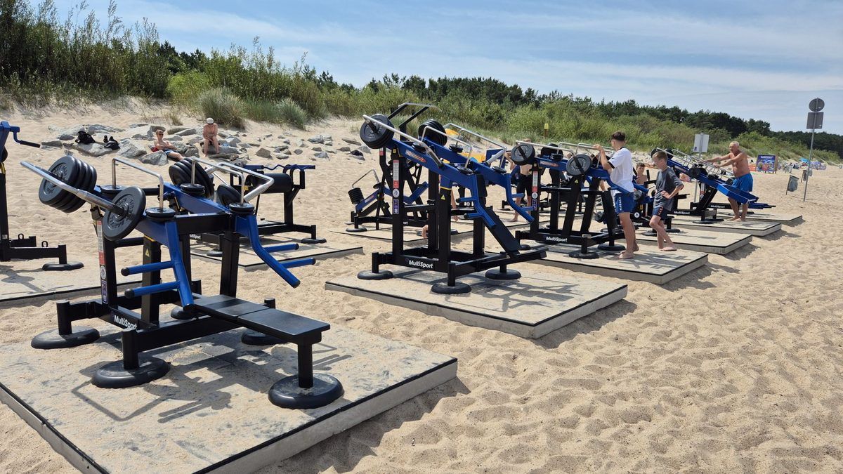 Outdoor-Fitnessstudio Mielno Strandübungen Urlaub am Meer in Mielno — sehenswerter Ort