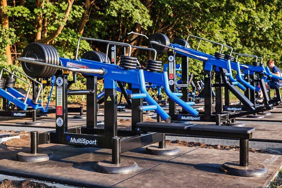 Outdoor-Fitnessstudio Mielno Multisport-Geräte wo in Mielno trainieren — touristische Attraktion an der Ostsee